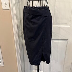 Elegant Navy Blue Women's Pencil Skirt